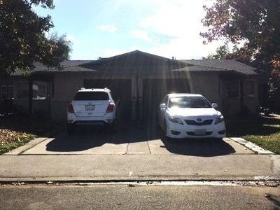 1255 W H St, Oakdale, CA, 95361