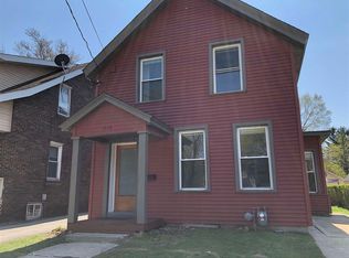 418 E Centerway, Janesville, WI 53545