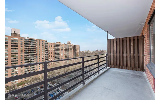 Rented by Douglas Elliman | media 18
