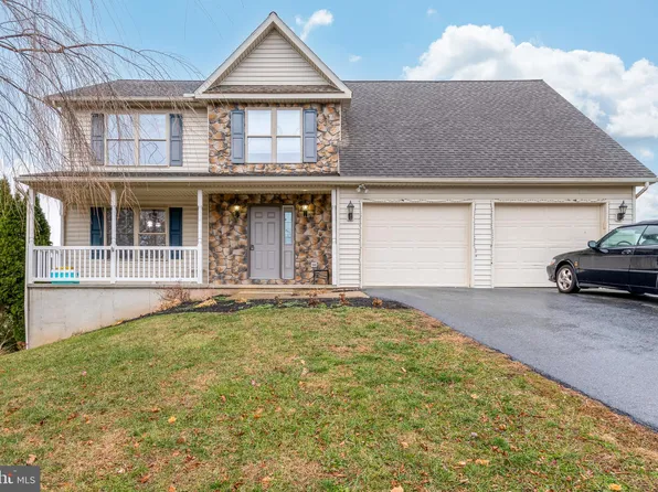 410 Plaza Dr, Palmyra, PA 17078