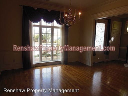 2nd image of 3237 Club Breeze Dr
