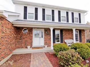 14001 Creek Crossing Dr, Orland Park, IL 60467