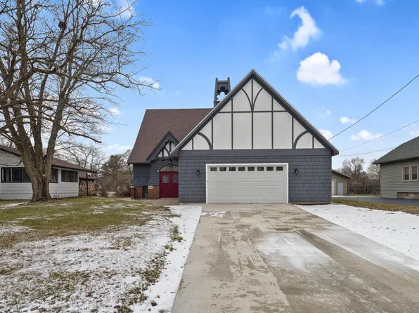 107 North Main STREET, North Prairie, WI 53153