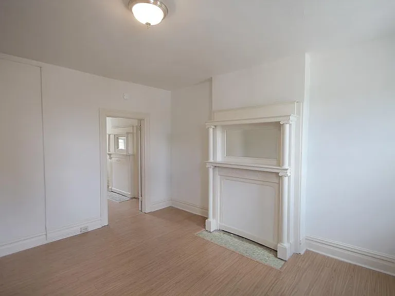 7720 Waverly St #5 — Photo 11