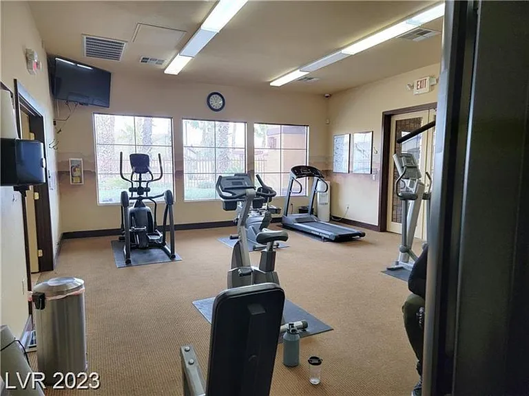 8250 N Grand Canyon Dr #1116 — Photo 29
