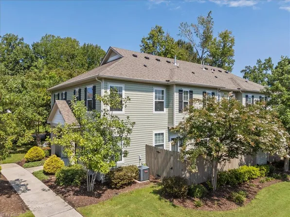 2454 Whitman St, Chesapeake, VA 23321