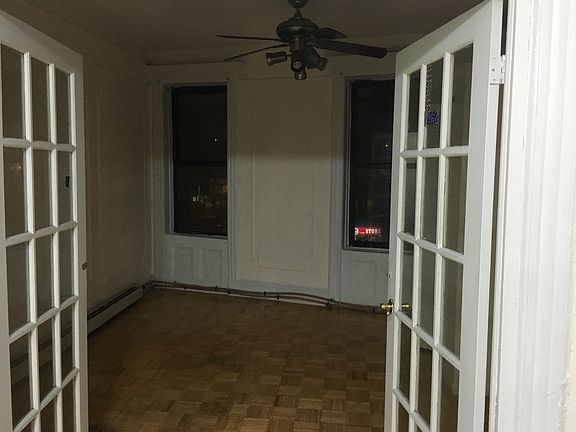 3rd image of 2126 Newtown Ave APT 11