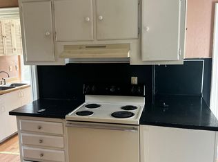 46 Dillingham St, Bangor, ME 04401