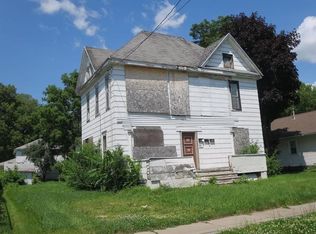 203 State St, Waterloo, IA 50703