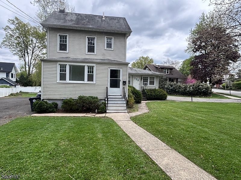 1st image of 81 Summit Ave