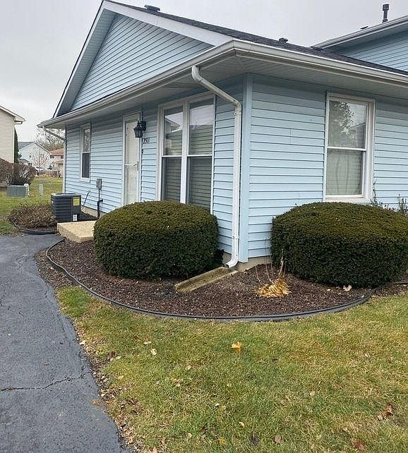 1st image of 2301 Aster Dr