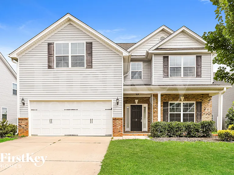 7 Cloverfield Ct — Photo 1