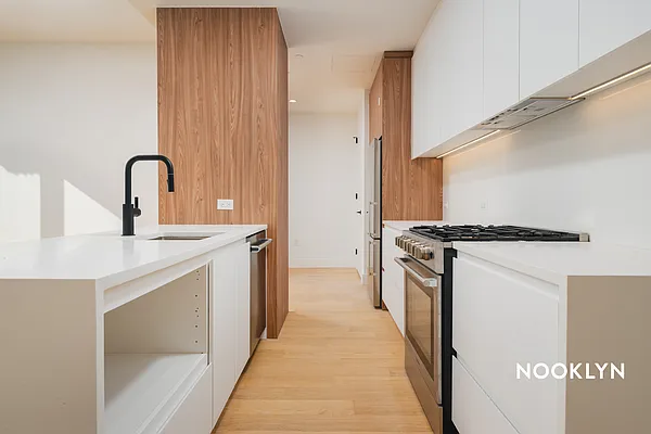 Rented by Nooklyn NYC LLC | media 50