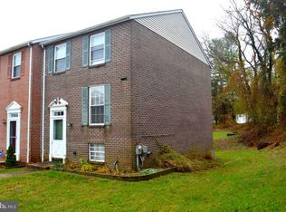 15 Pinecone Ct, Baltimore, MD 21234