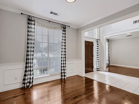 5th image of 5216 Birch Grove Ln