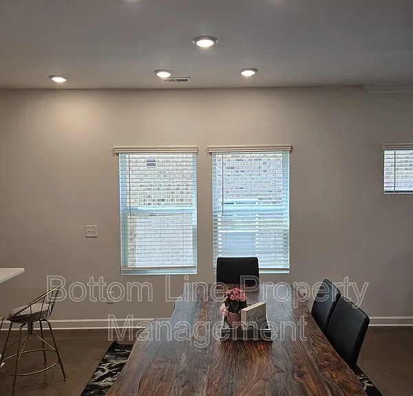 1221 Colgher St — Photo 13