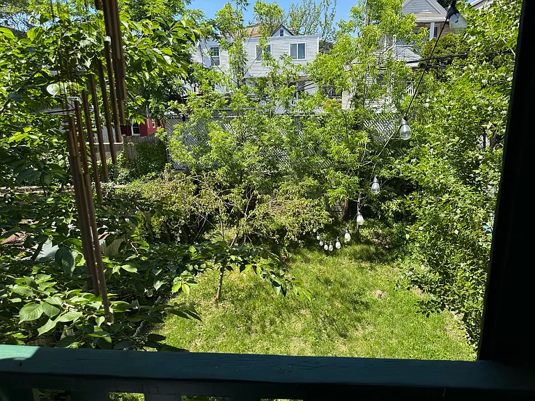 Trenton St — Photo 11