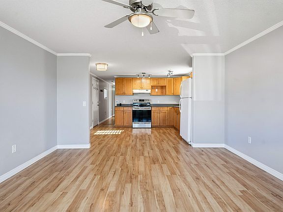 4th image of 10770 Winterburn Rd NW #2626