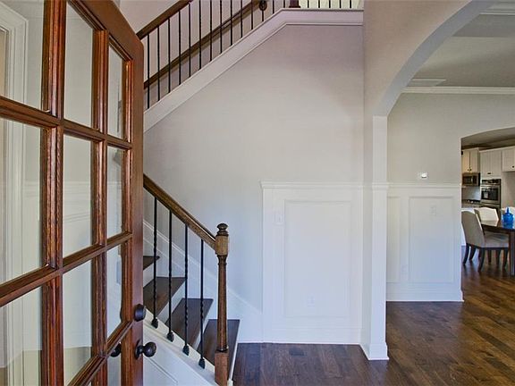 4th image of 4054 Andover Cir