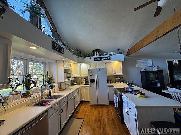2nd image of 61 Longwood Dr