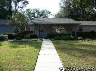 3520 NW 27th St, Gainesville, FL 32605
