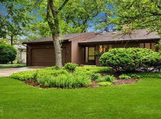 1980 Green Trails Dr, Lisle, IL