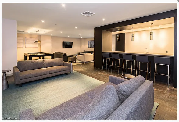 Rented by HCO NY | media 8
