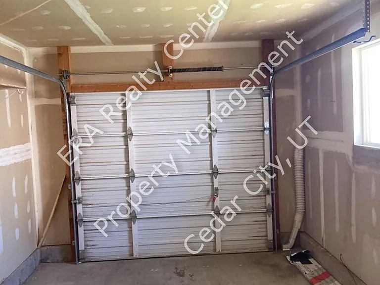 928 W Greenslake Dr — Photo 8