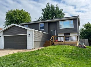 600 W Burt Dr, Lincoln, NE 68521