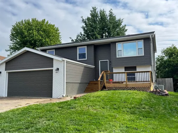 600 W Burt Dr, Lincoln, NE 68521