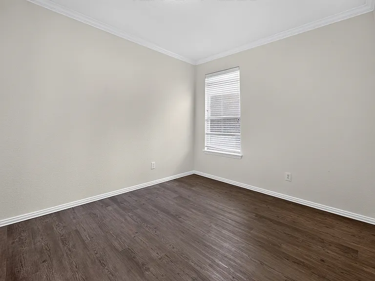 1521 Stanford Dr — Photo 20