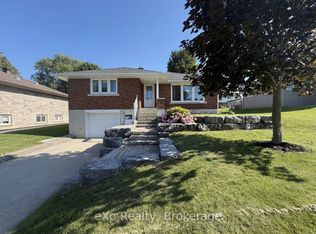 13 Browns Ave, Brockton, ON N0G 2V0