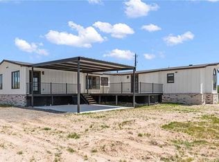 185 Eely Rd, McDade, TX 78650