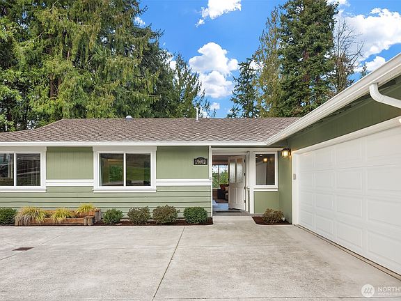 5th image of 19602 SE 29th Street