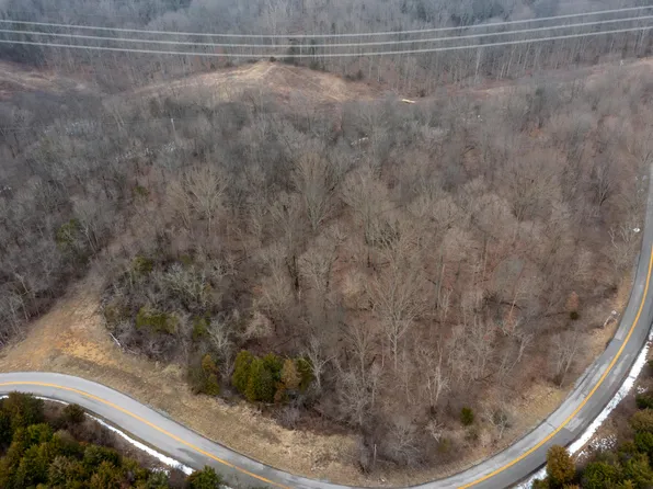 13 Lawrenceville Rd, Williamstown, KY 41097