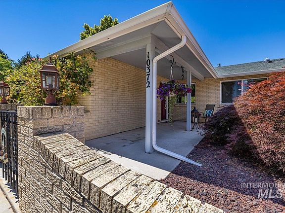 5th image of 10372 W Hollandale Dr