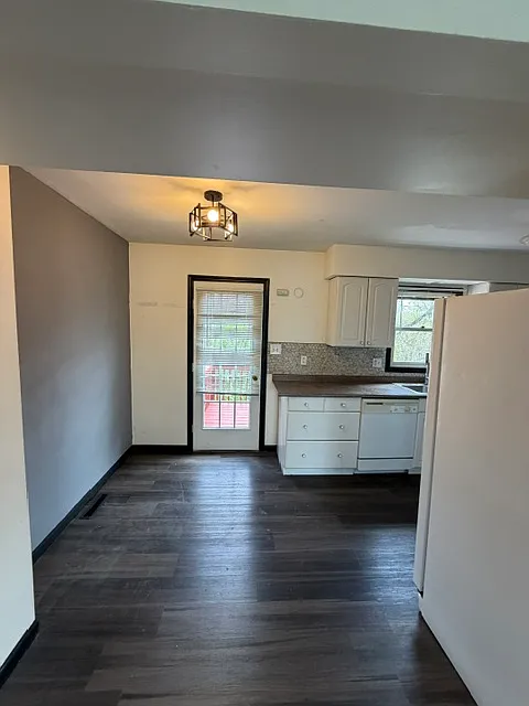 3 bed, 1700 sqft, $1,850 — Photo 4