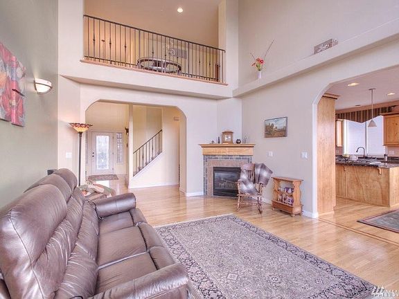 5th image of 17603 Panorama Blvd