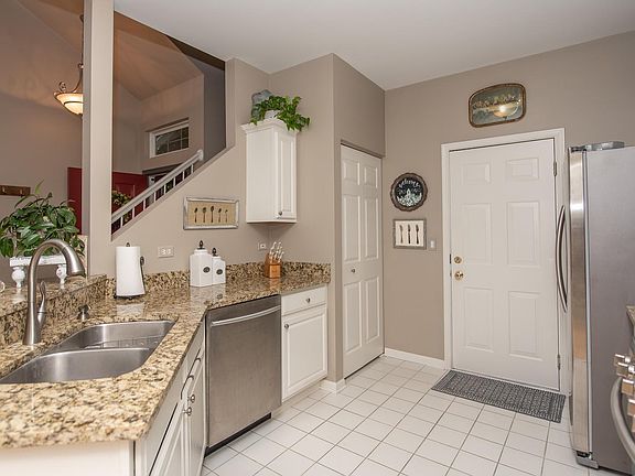 2nd image of 536 Pinebrook Dr