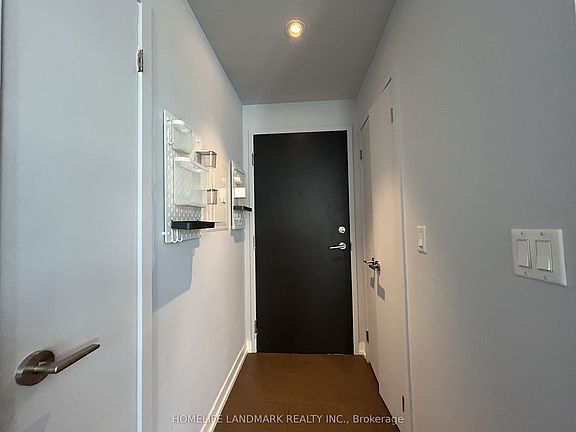 5th image of 170 Fort York Blvd #1604