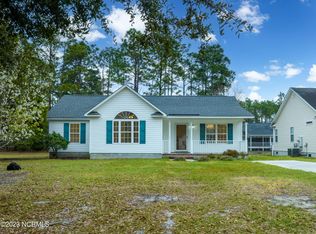 332 Ash Rd, Southport, NC 28461