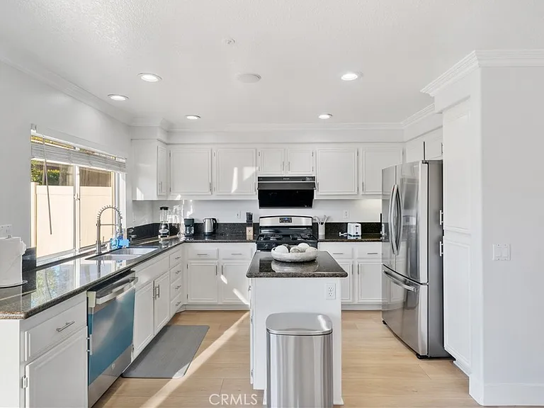 2 Cameron Cir — Photo 20
