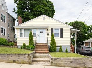 69 Neponset Ave, Hyde Park, MA 02136