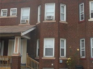 3038 W 30th St, Cleveland, OH 44113