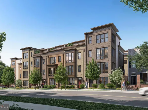 614 S Alfred St, Alexandria, VA 22314