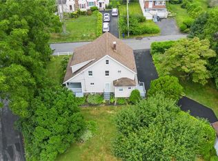 26 Old Rd, White Plains, NY 10607