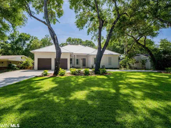 5397 Green Tree Rd, Orange Beach, AL 36561