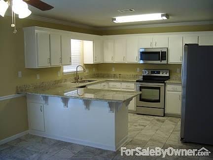 3rd image of 660 Green Pine Dr