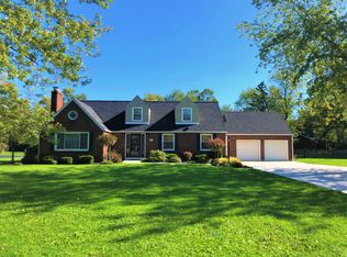 1025 N Forest Rd, Buffalo, NY 14221