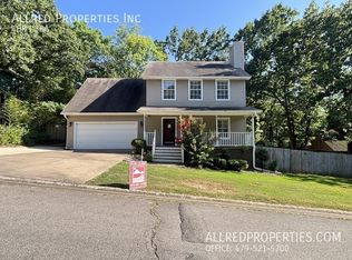 1823 W Berry St, Fayetteville, AR 72701